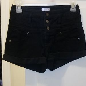 Xhilaration shorts